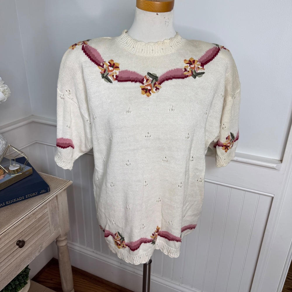 Vintage Talbots Floral Embroidered Pearl Pointelle Short Sleeve Sweater Cream